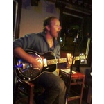 Gary Wright play'n side at Finns inside