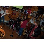 playin sweet home alabama .... 
